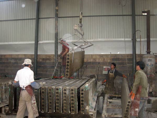 GRC轻质隔墙板脱模510453